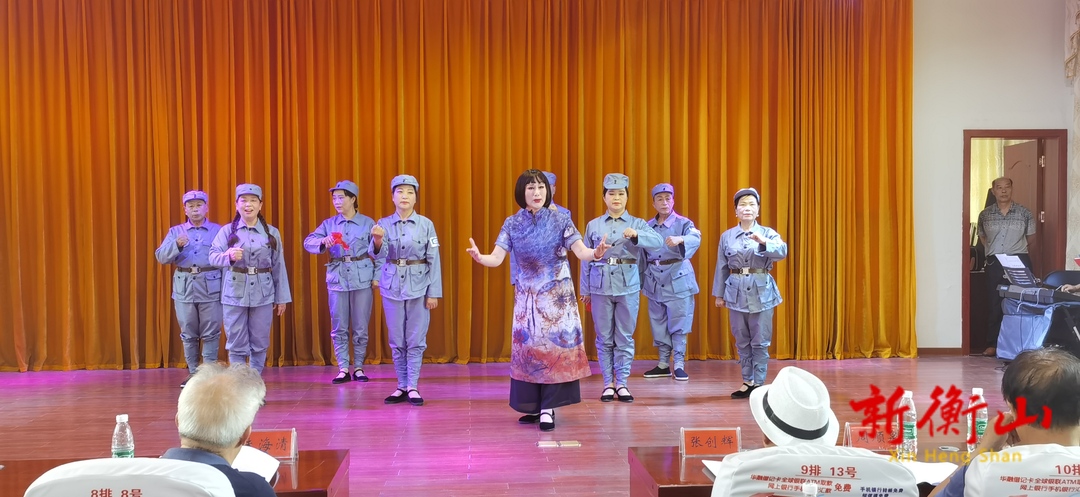 诗歌吟唱会 作诗传唱颂党恩