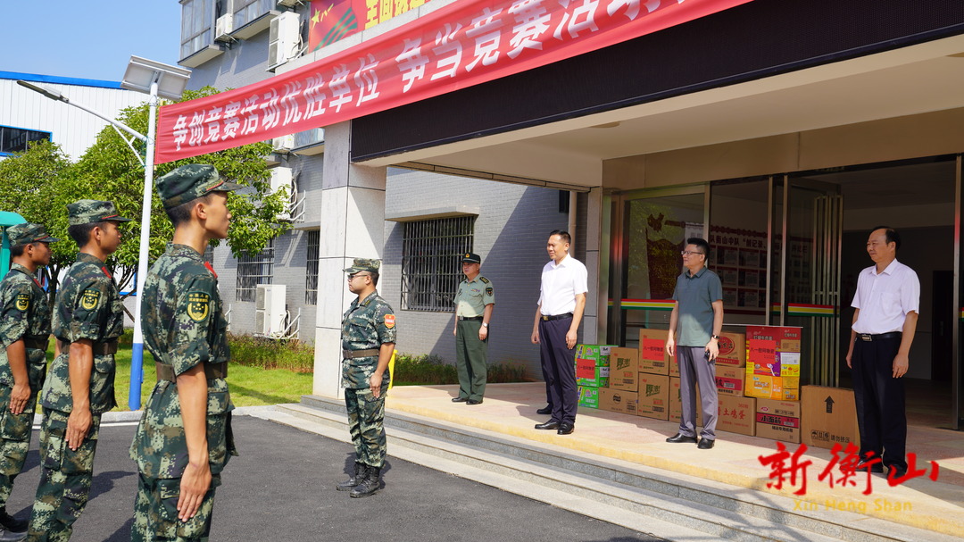 段晓赛“八一”前走访慰问驻衡部队官兵
