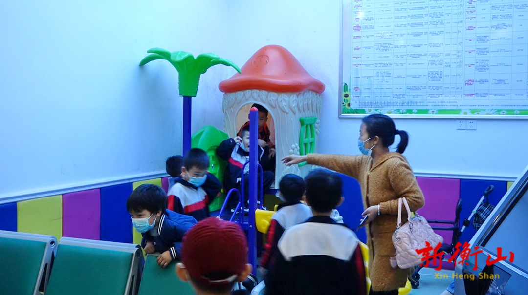 开云镇卫生院：贴心服务，暖心接种有“温度”