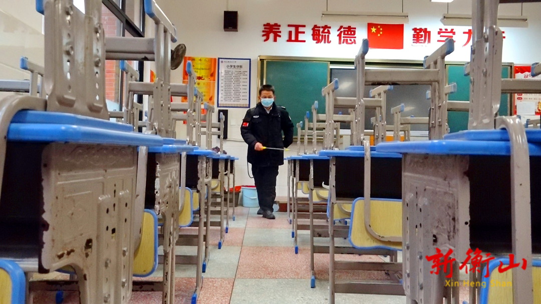 城北小学：开学在即 把好“防疫安全关”