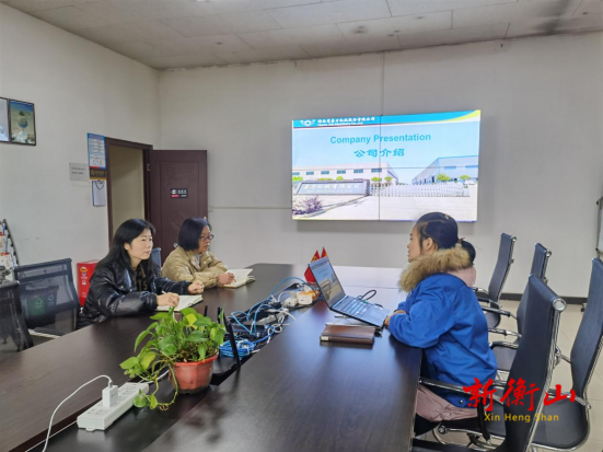 衡山：拍摄招聘短视频 助力企业稳岗复工