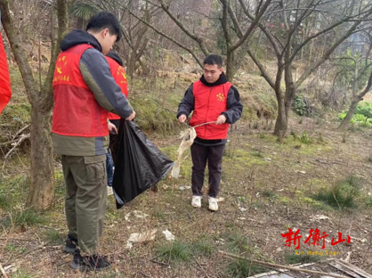 永和“河小青”：以青春之力守护一泓碧水