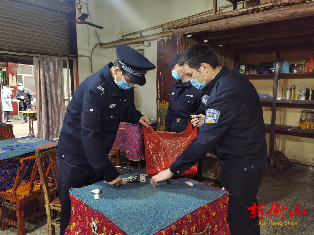 县公安局开展“九小场所”疫情防控专项检查