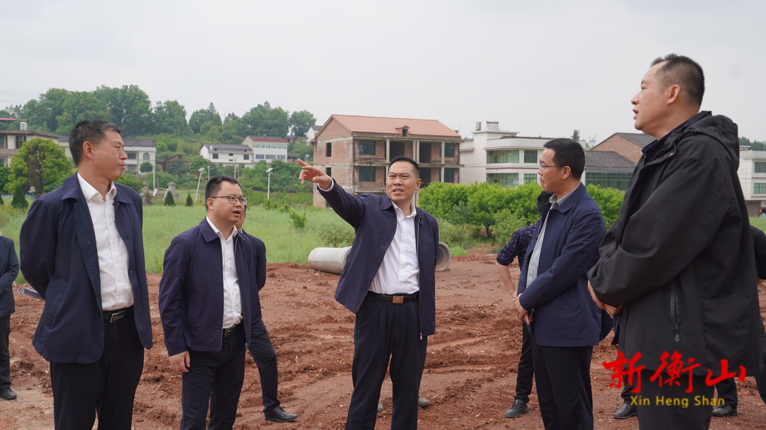 段晓赛调研南岳高速萱洲互通及连接线项目