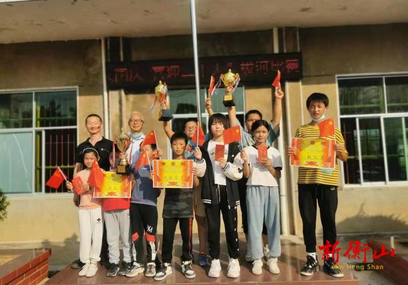 【喜迎二十大】贯塘中学拔河比赛点燃校园激情