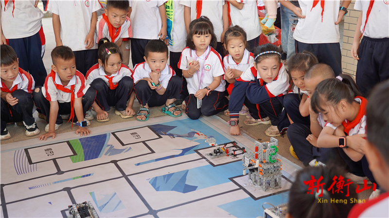 全国科普日 | 湖南衡山县：“一零”后的梦想依然是——“长大想当科学家”