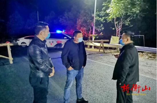 东湖镇：坚持“四个到位”  硬核迎战疫情防控