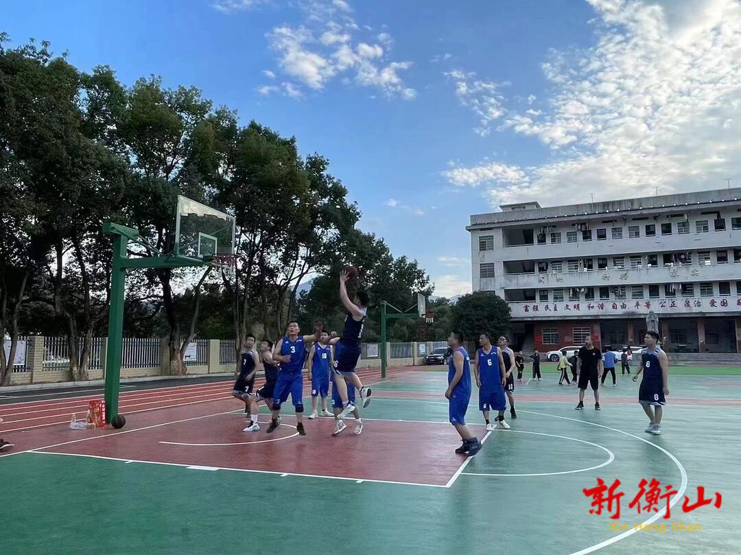 以球会友！衡山县2022年中青班与岭坡乡开展篮球友谊赛