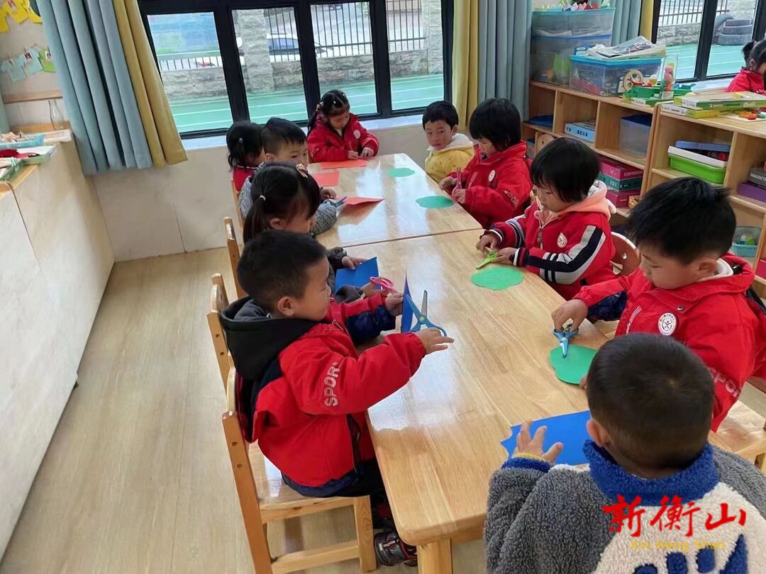 衡山县文峰幼儿园：廉洁小书签  传递正能量