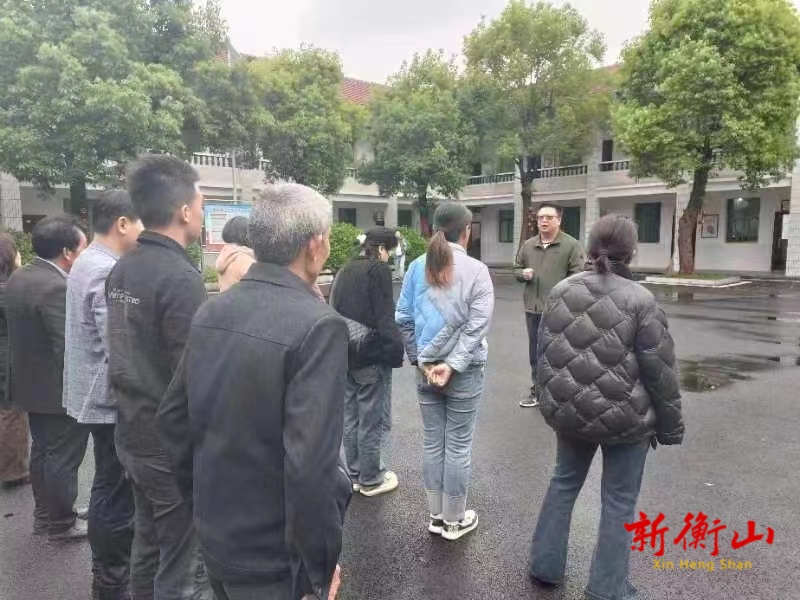 长江镇：坚持正面引导，做好社矫人员管理