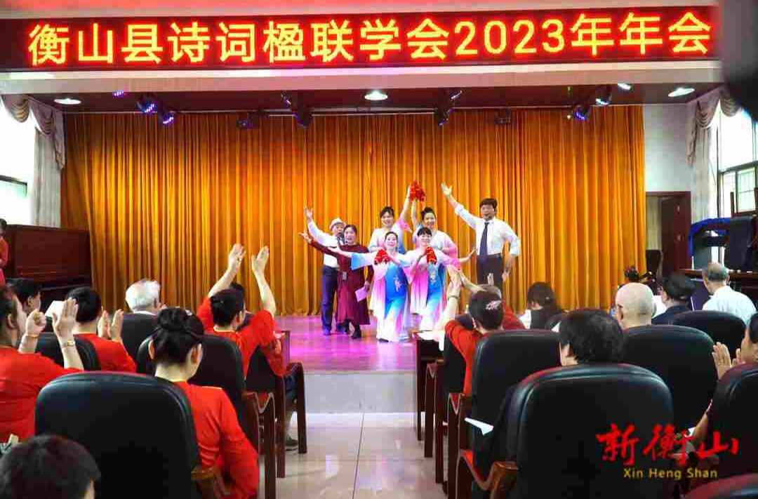 县老年大学：诗歌二十大 盛世欢歌我来唱