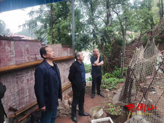 衡山县东湖镇：迎战强暴雨 全力保平安