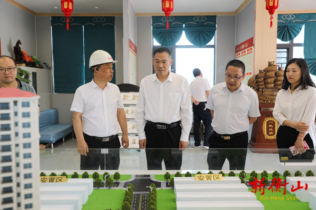 段晓赛专题调研“保交楼、保民生、保稳定”工作