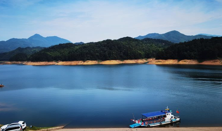碧水奇峰迷墨客 人间仙境醉心扉——衡山县九观湖行纪