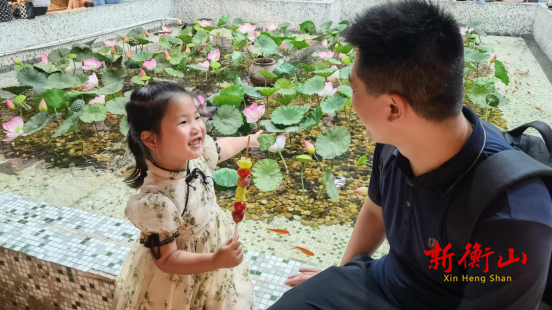 县文峰幼儿园：亲子“莲”动 以“廉”护家