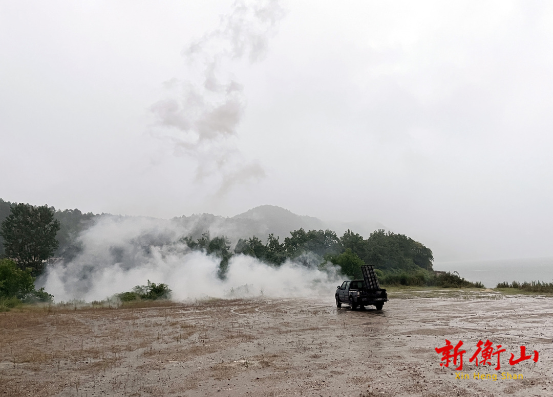 县气象局：抢抓降雨时机  及时开展人工增雨作业