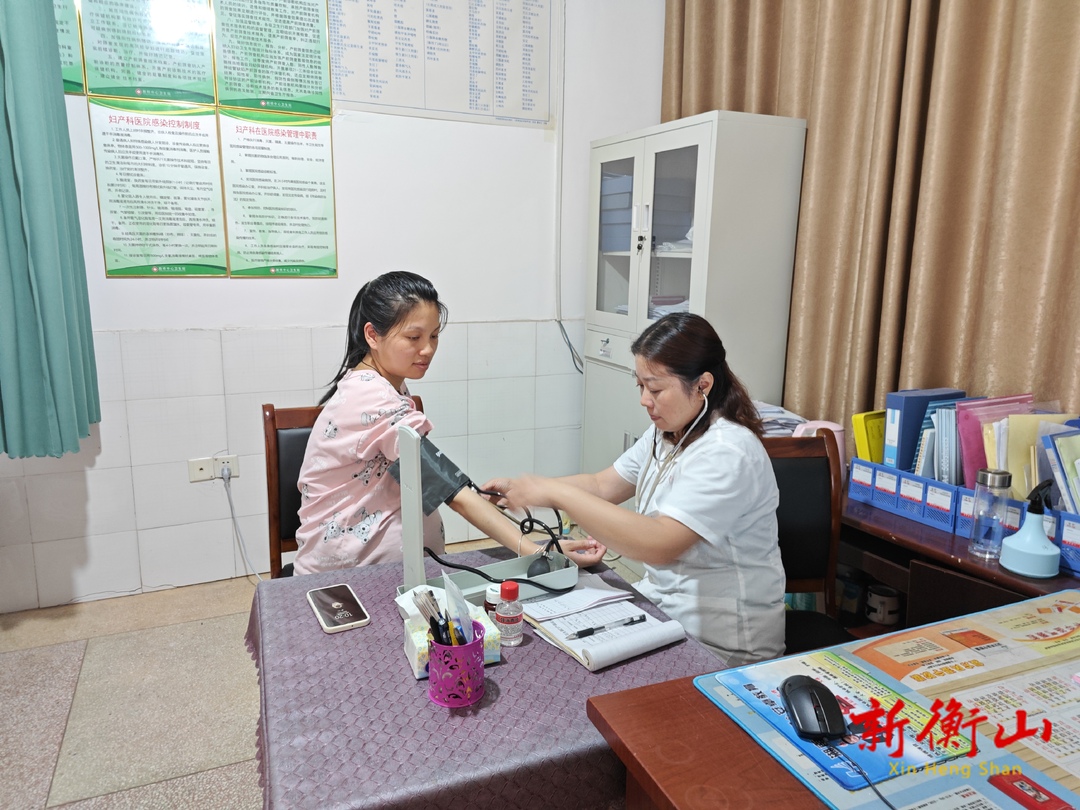 【致敬医者】杨建兰：扎根基层30年守护妇幼健康