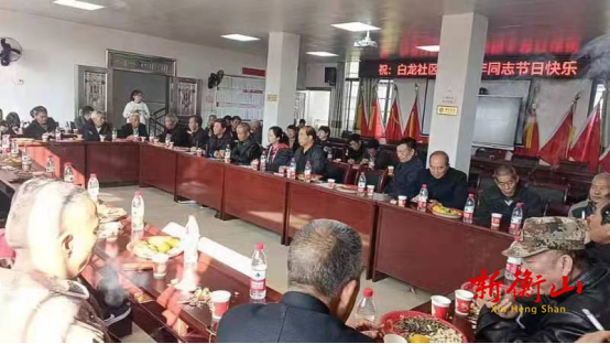 江东乡白龙社区：开展形式多样的活动庆祝重阳节