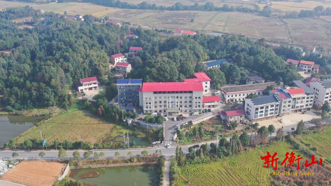 县骨伤科医院：引进新设备 提升医疗水平