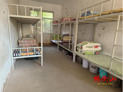 萱洲中学开展寝室文化建设评比活动