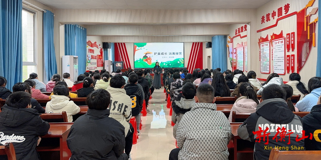 县妇联开展2024年度“利剑护蕾·雷霆行动”宣讲活动