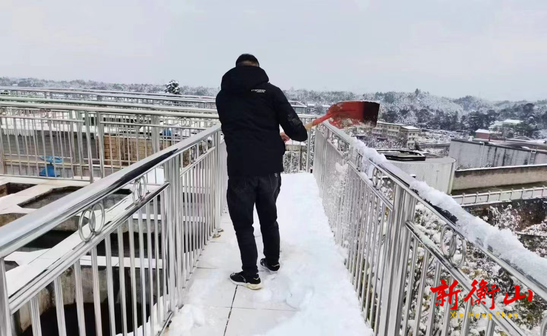 『战风雪 保平安』以“动”治“冻”，畅通农村供水管道在行动