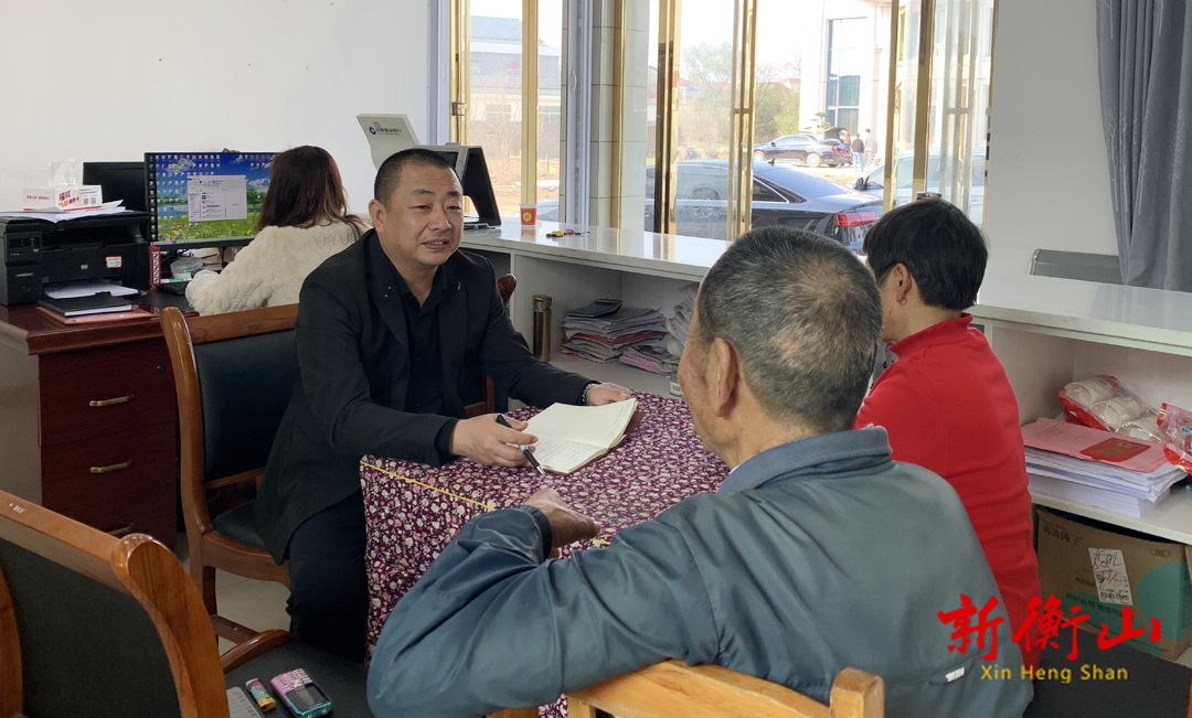 【人大代表风采】阳水平：笃行实干解民忧 履职尽责显担当