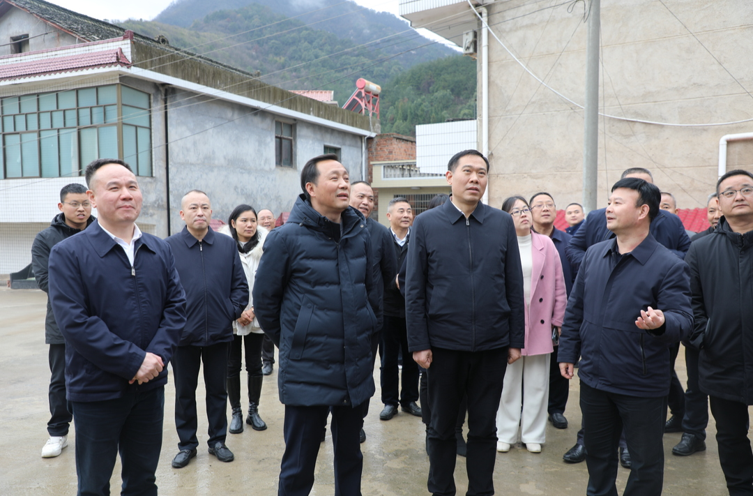 衡山县党政代表团赴娄底开展农村人居环境整治学习考察