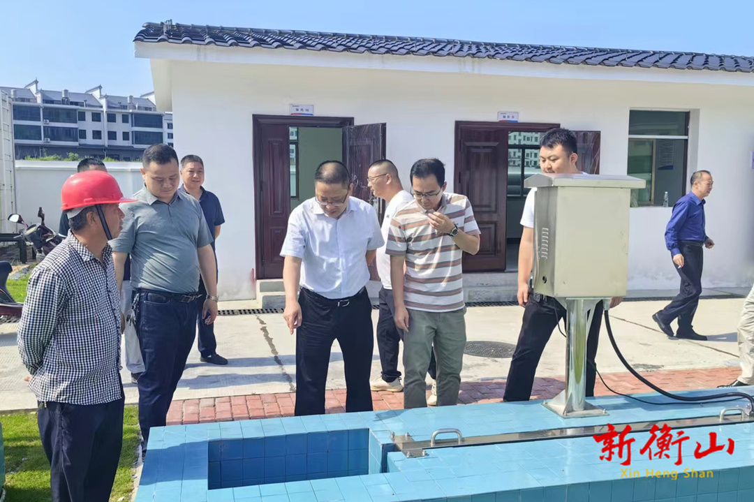 周智勇督导乡镇污水处理厂运行等工作