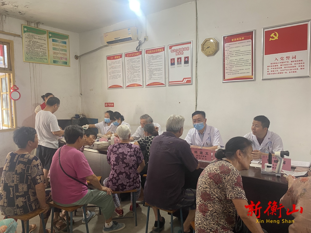 我县开展“中医药文化服务月”活动