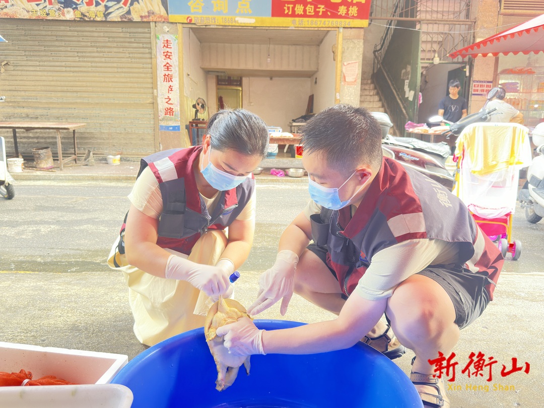 县疾控中心：检测“霍乱弧菌”，守护“舌尖”上的安全