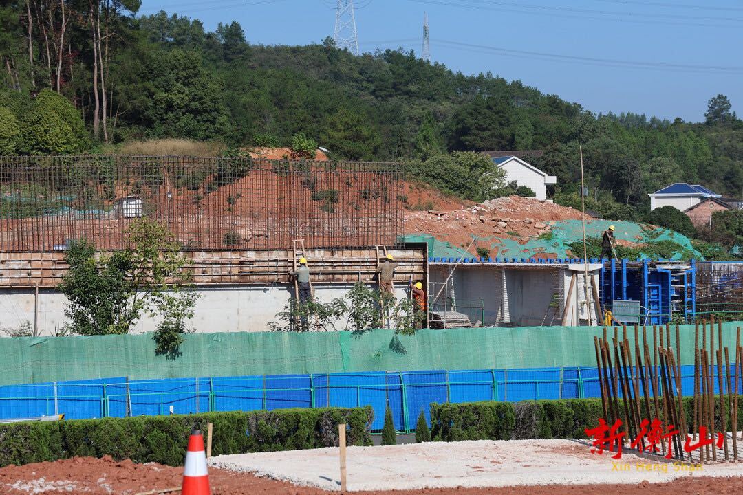 南岳高速萱洲互通及连接线项目进度即将过半