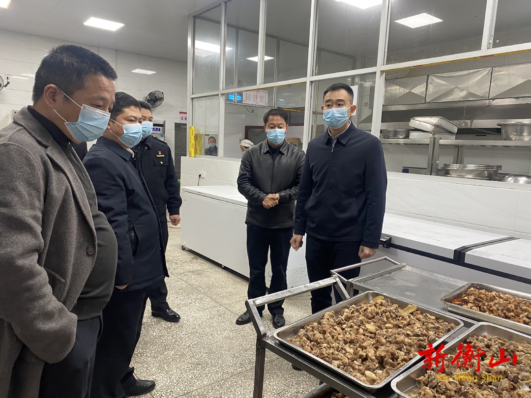 谢斌深入白果镇调研安全生产工作