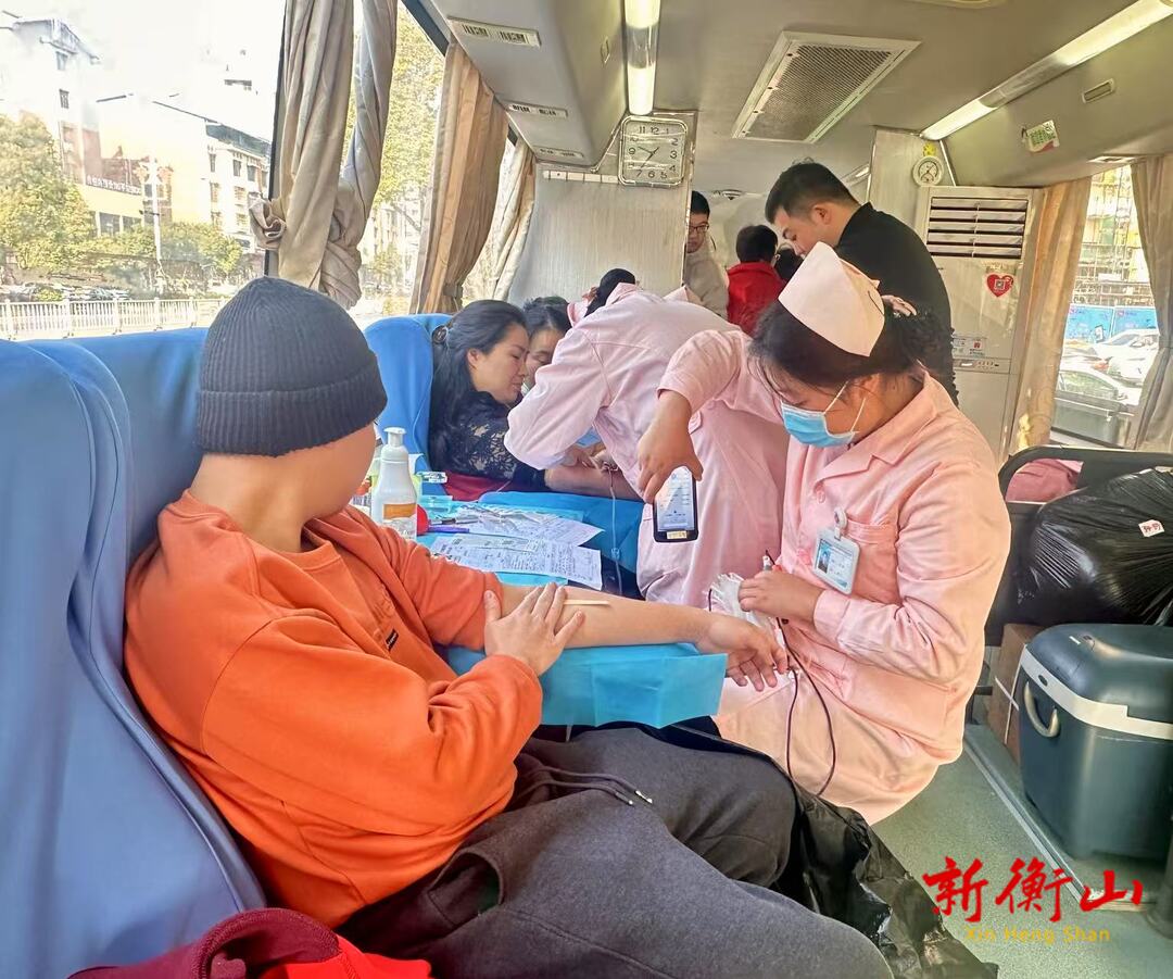 衡山县：医务人员带头参与2025年首场无偿献血