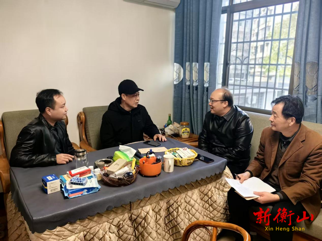 县住建局：新春慰问送温暖 真情关怀暖人心
