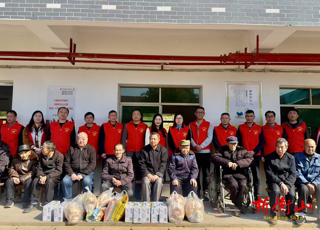 县融媒体中心：传承雷锋精神，温暖桑榆晚晴