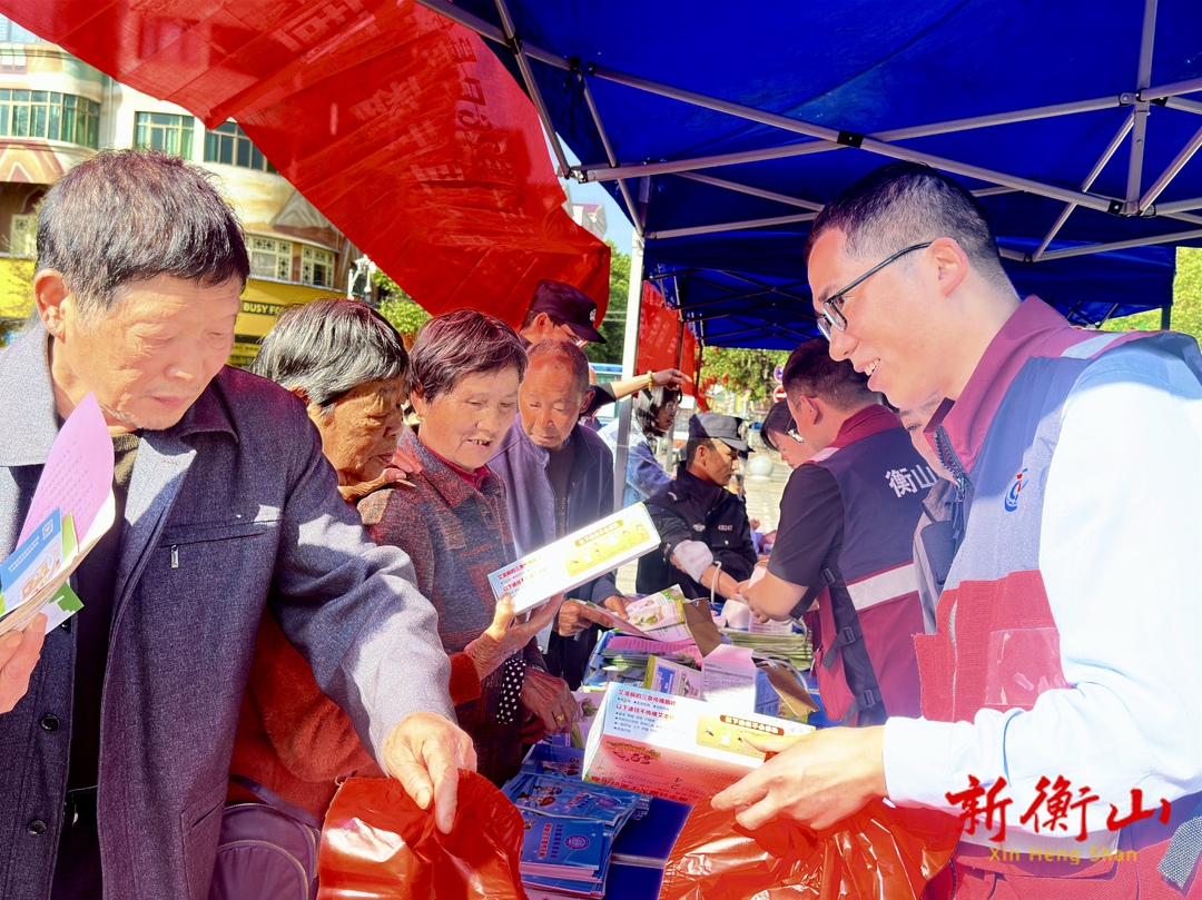 縣疾控中心：開展多維度主題宣傳，全方位筑牢衛(wèi)生健康“防線”