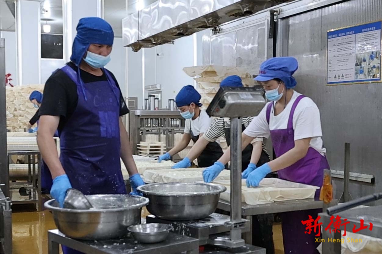 衡山县白果镇：香干飘香 铺就乡村振兴“致富路”