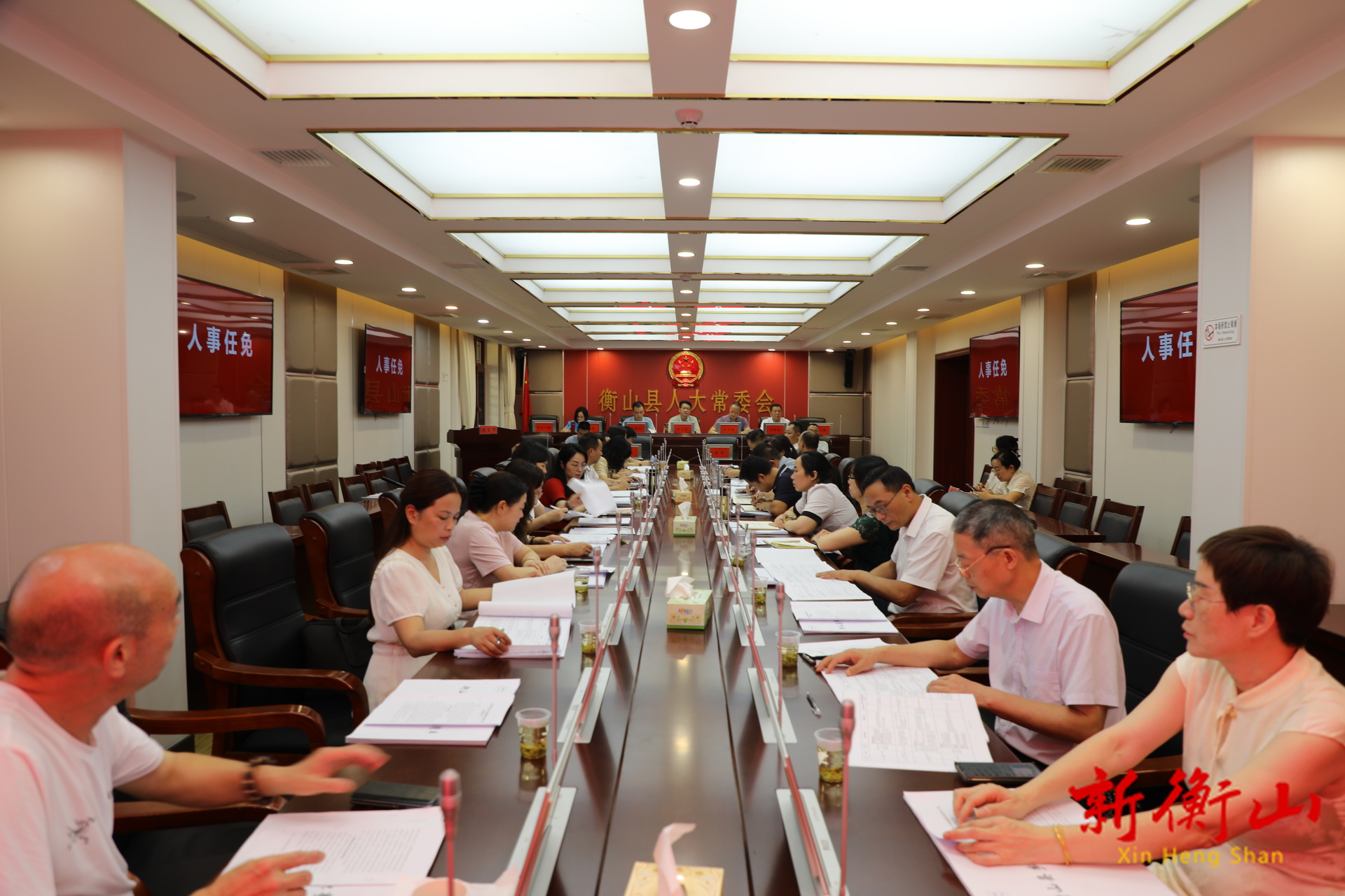 縣第十四屆人大常委會第三十一次會議召開