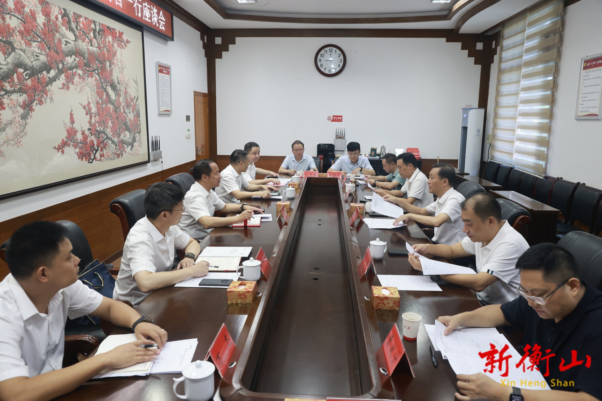戴新賢會見湖南聯(lián)通黨委書記、總經(jīng)理周智