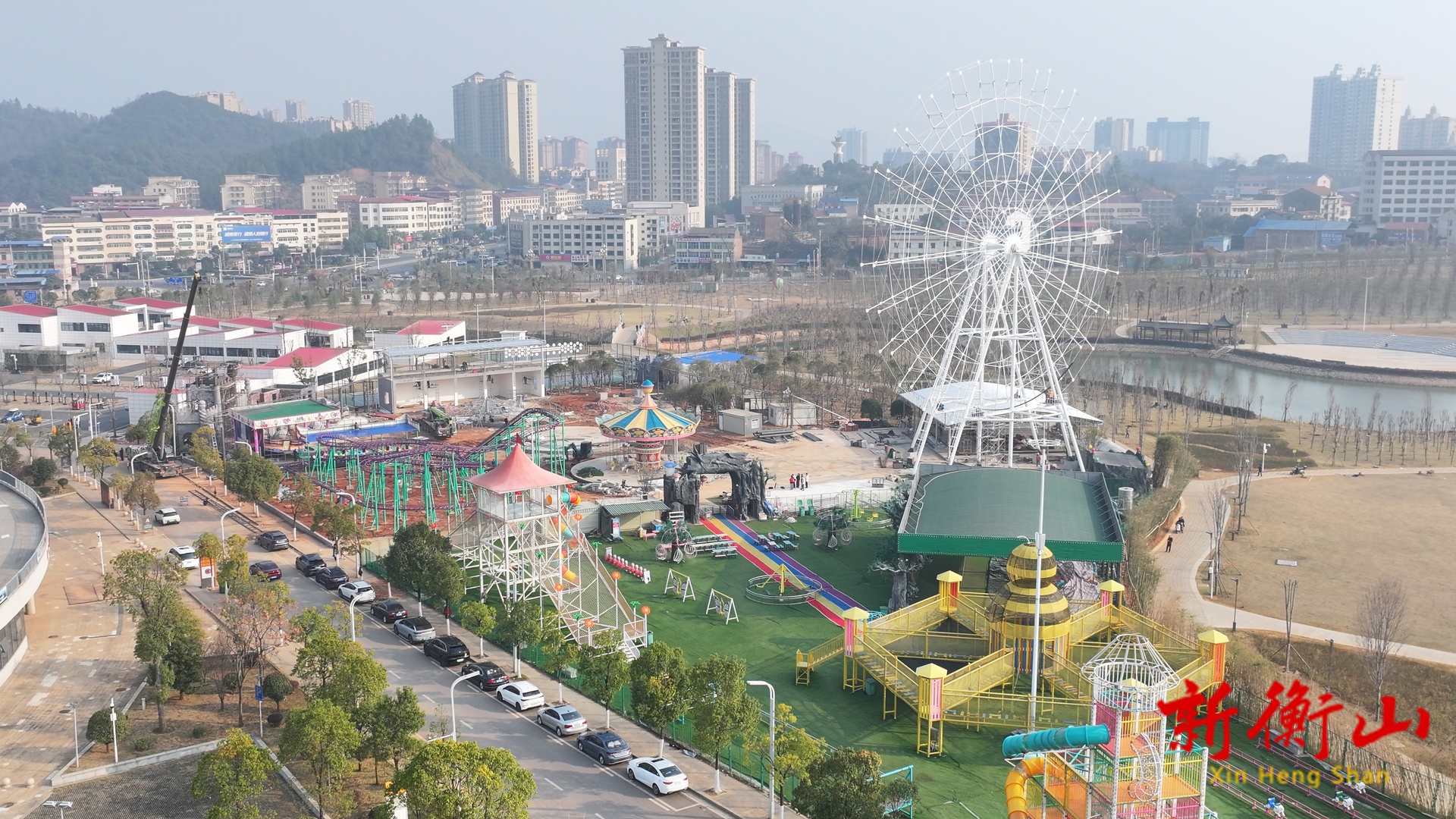 我县新增一游乐场：“欢聚乐园”项目施工已完成75%