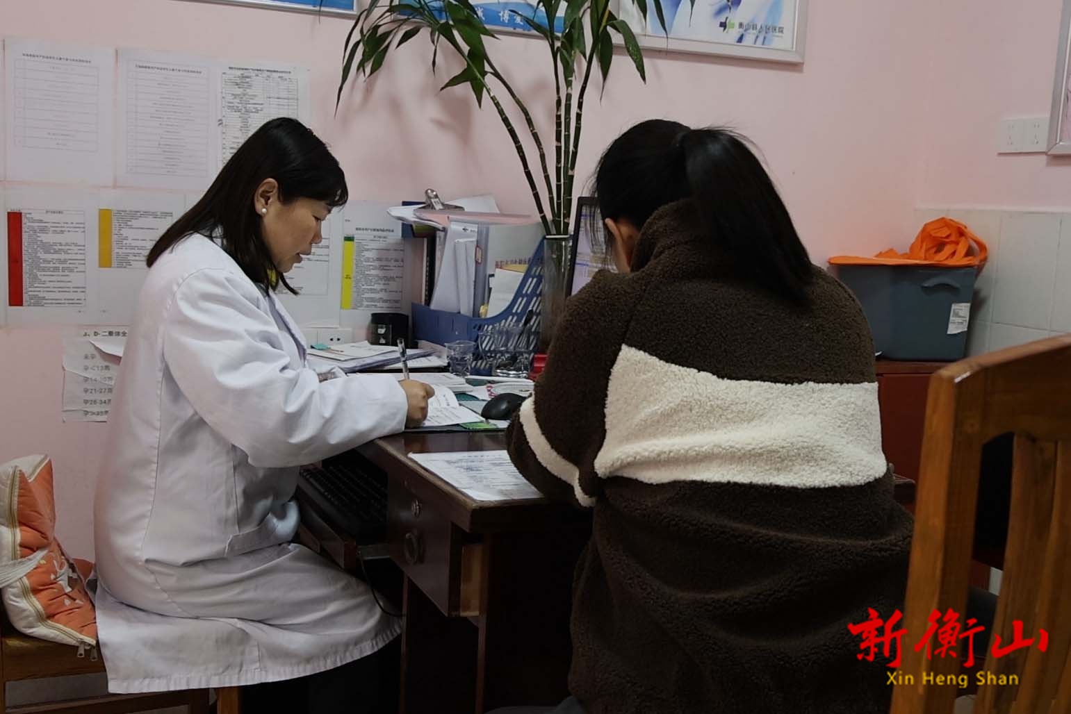 衡山县：分娩基本医疗费“零自付”落地 生育“零”负担暖民心