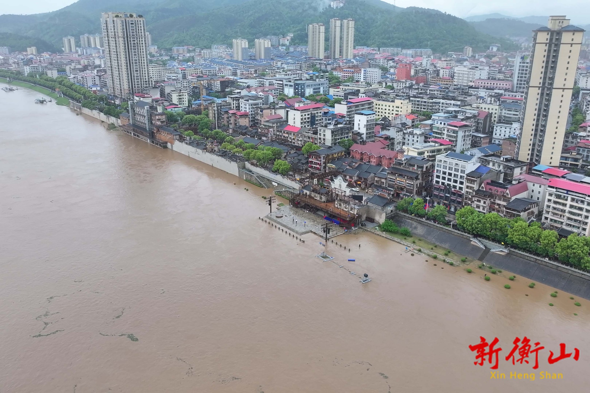 受强降雨及上游来水影响   湘江衡山段水位上涨明显